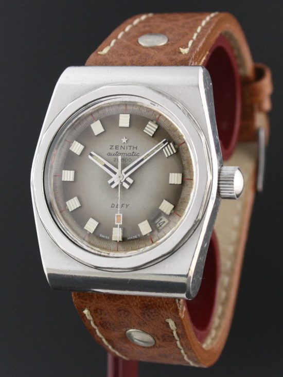 ZENITH Defy A7681 side